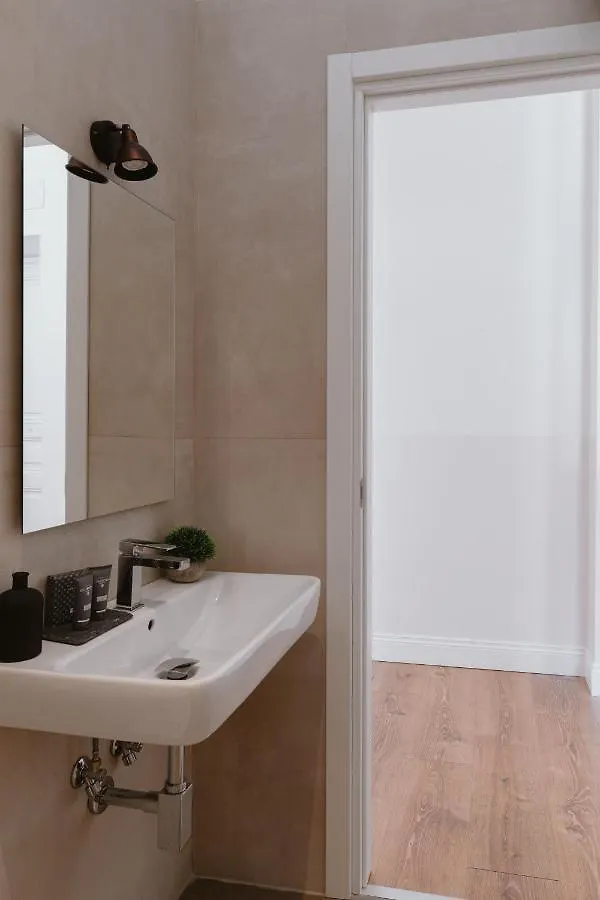 Apartment A World Aparts - 504 Corso Rome Italy