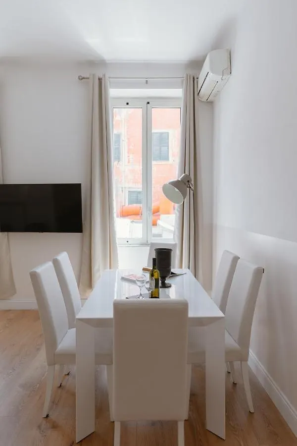 A World Aparts - 504 Corso Rome Apartment